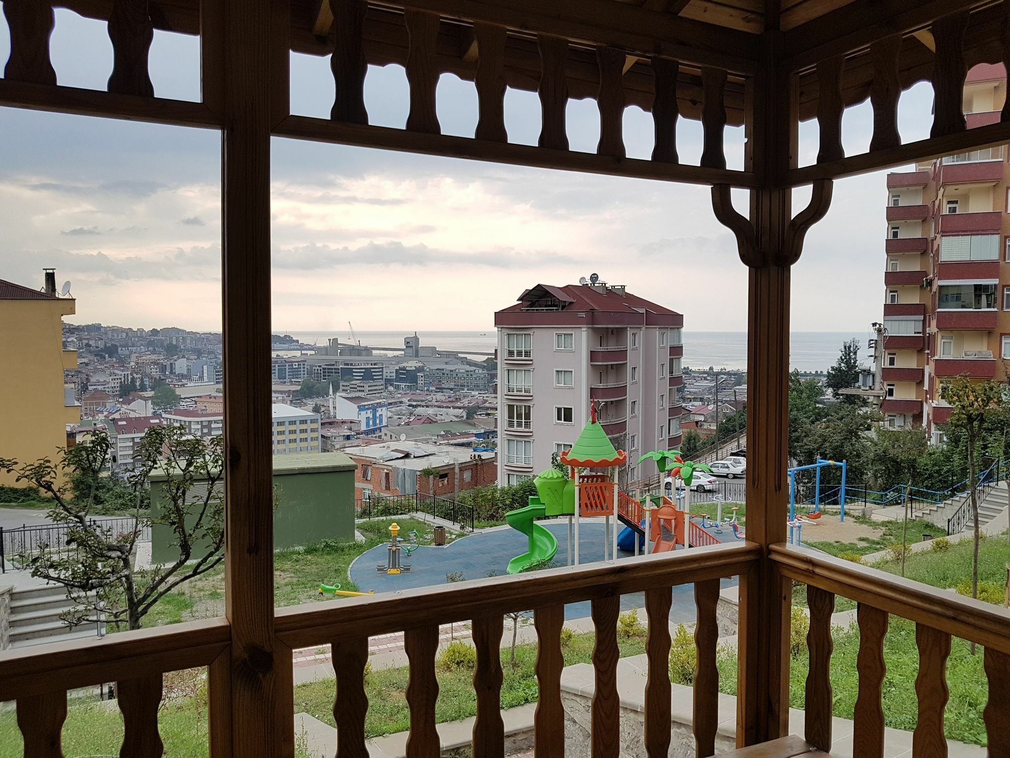 Nuralp Apart Otel - Trabzon Esterno foto