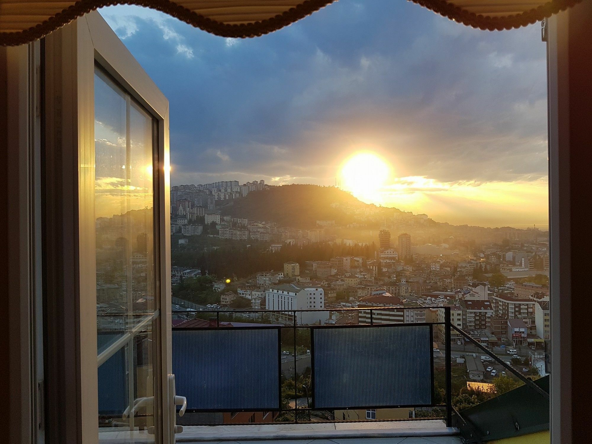 Nuralp Apart Otel - Trabzon Esterno foto