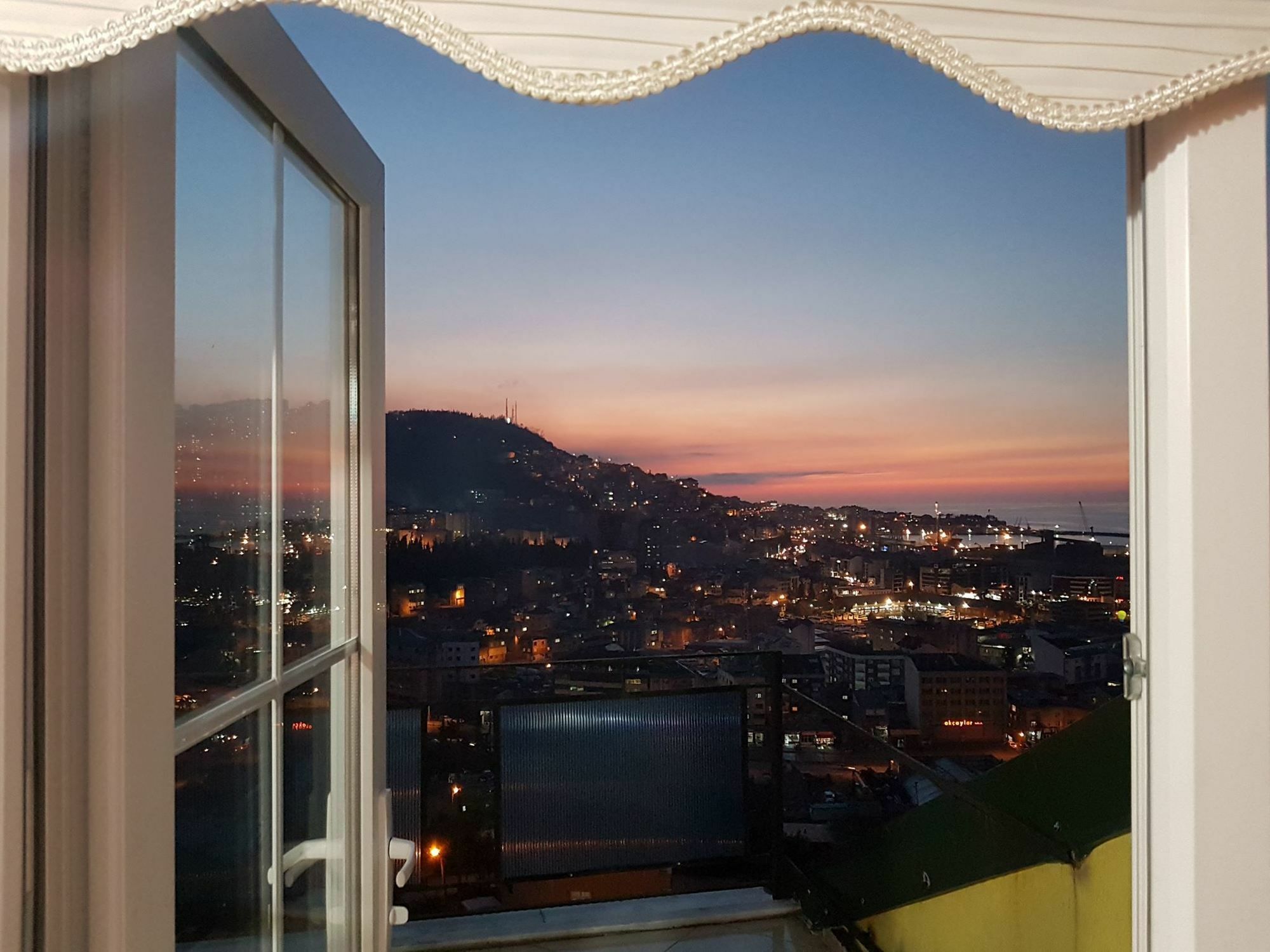 Nuralp Apart Otel - Trabzon Esterno foto